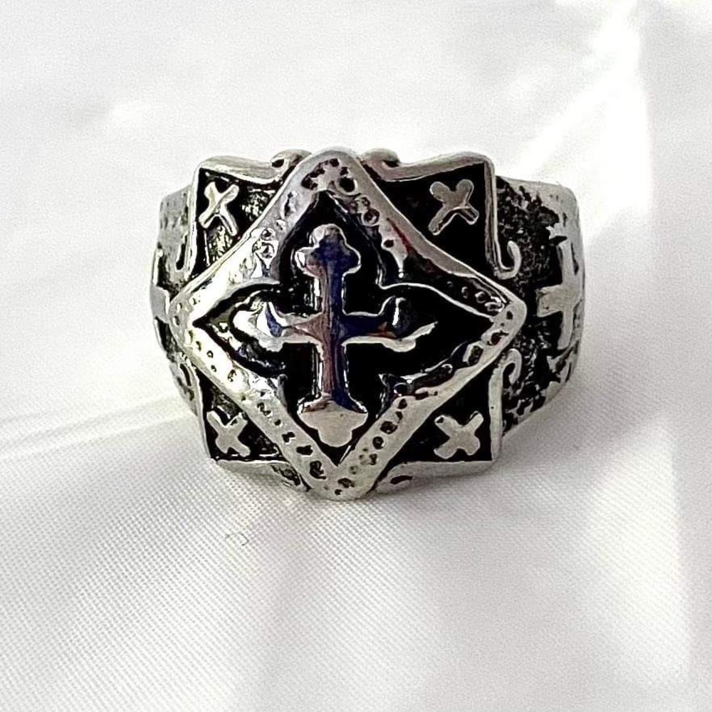 Biker/Goth Cross Ring Stainless Steel Size: 10